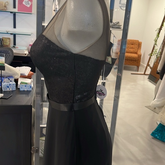 Ashley & Justin Bridesmaids Black Gown - Picture 5 of 8